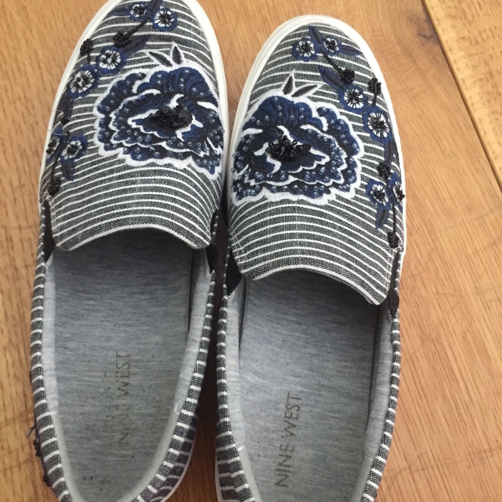 Never worn Nine West slip on shoe!